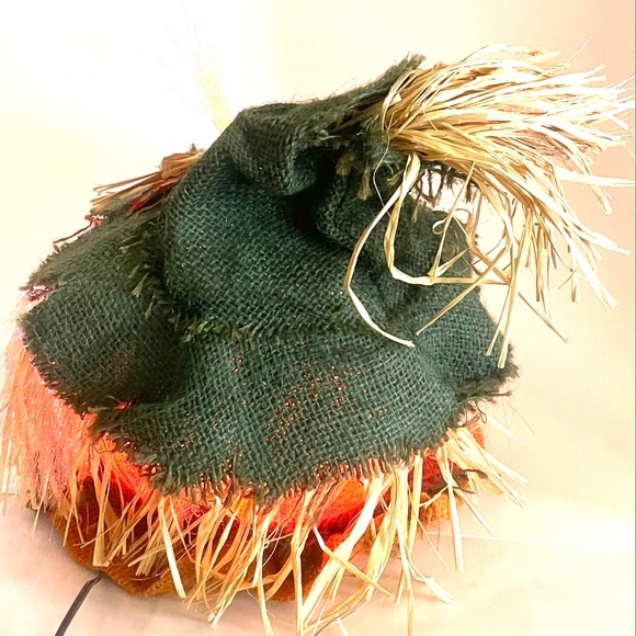 Halloween Pumpkin Decoration - Picture 3 of 5